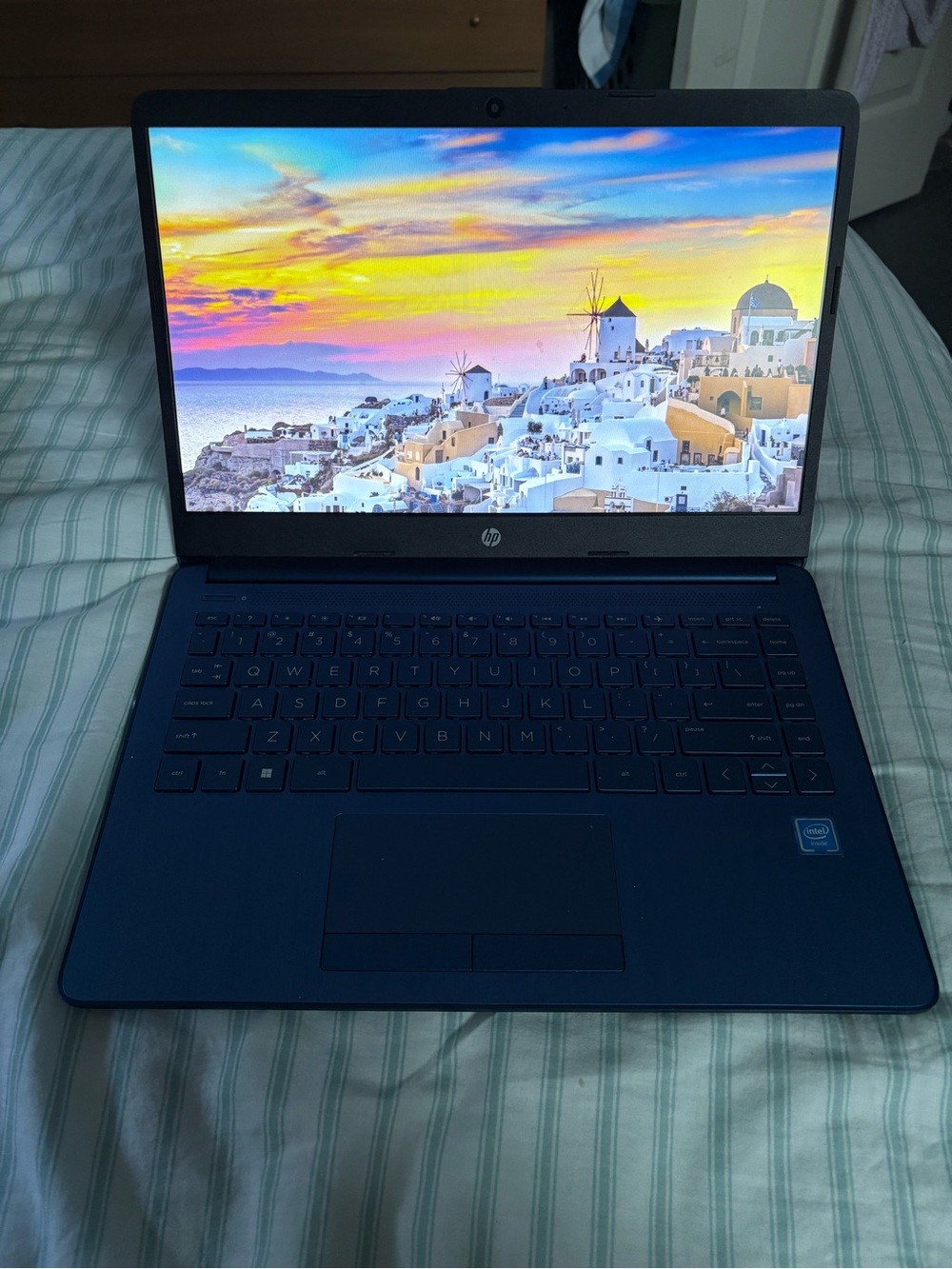 HP 14” Windows 11 Laptop – Excellent Condition + Charger